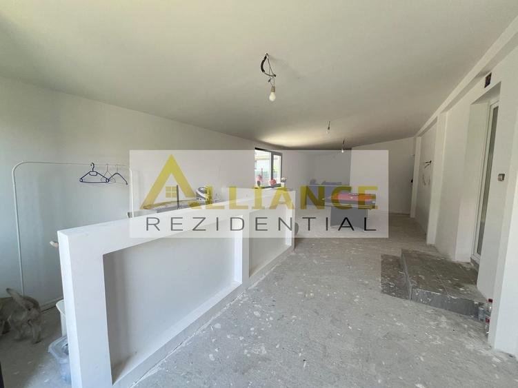 Casă individuală cu 3 camere cu Canalizare în Berceni