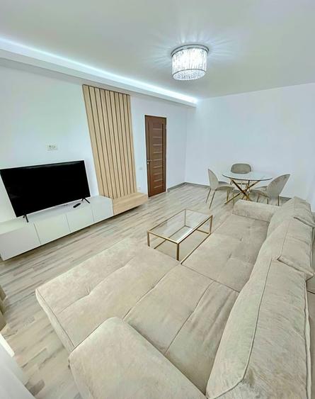 Apartament cu 2 camere decomandat, mobilat în Tomis III