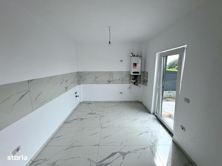 PLACA si peste etaj!Langa ASFALT!CANALIZ!Vila 4 camere Valea Lupului - 7