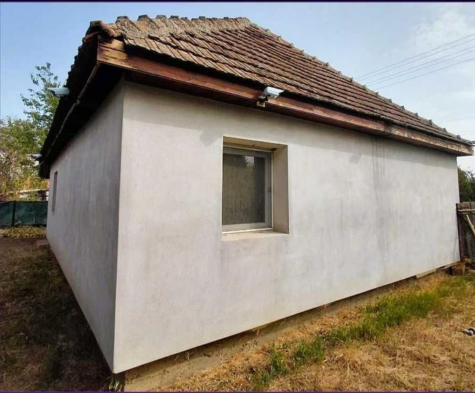 Casă cu 3 camere în Central