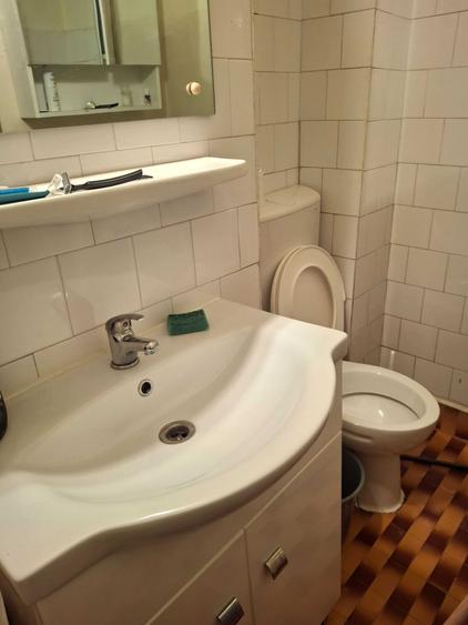Apartament cu 2 camere decomandat în Podgoria