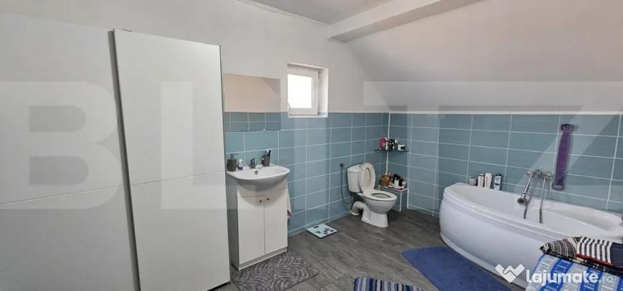 Casă cu 4 camere cu Teren 470 Mp în Sâncraiu
