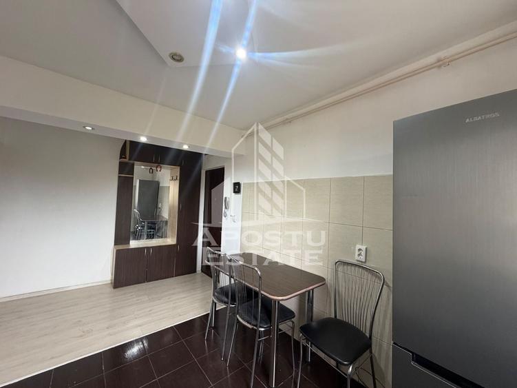 Apartament cu 2 camere decomandat, mobilat în Lipovei