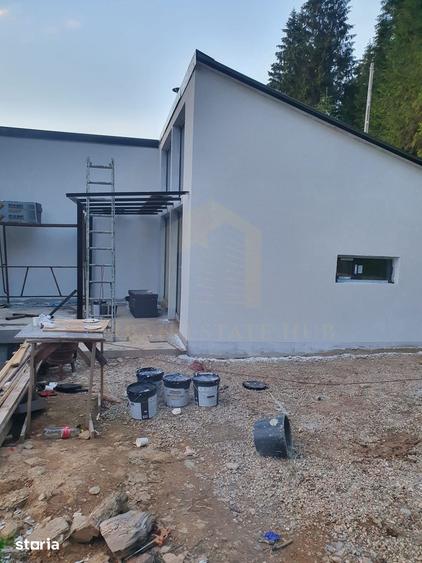 Casă cu 3 camere cu Teren 1100 Mp în Beliș