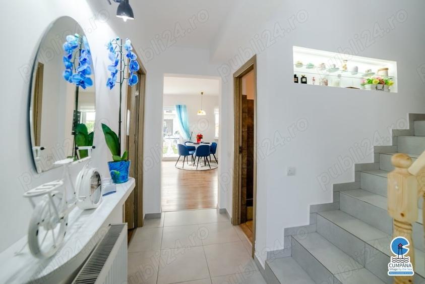 Casă cu 5 camere cu Teren 260 Mp în Cumpăna
