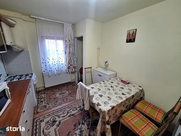 400 euro!!!Ap.cu 3 camere Et 1 cu centrala proprie Zona Bucovina - 6
