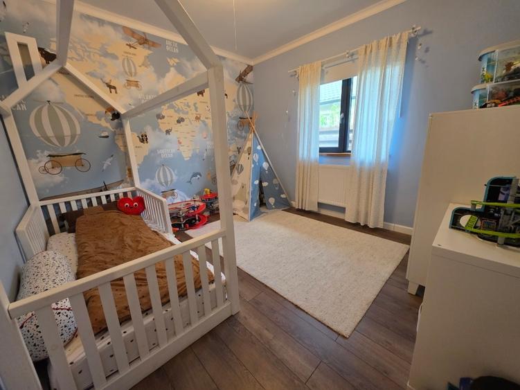 Casă individuală cu 4 camere cu Teren 500 Mp în Dârza