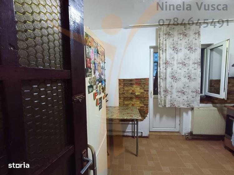 Apartament cu 3 camere decomandat, mobilat în Micro 11