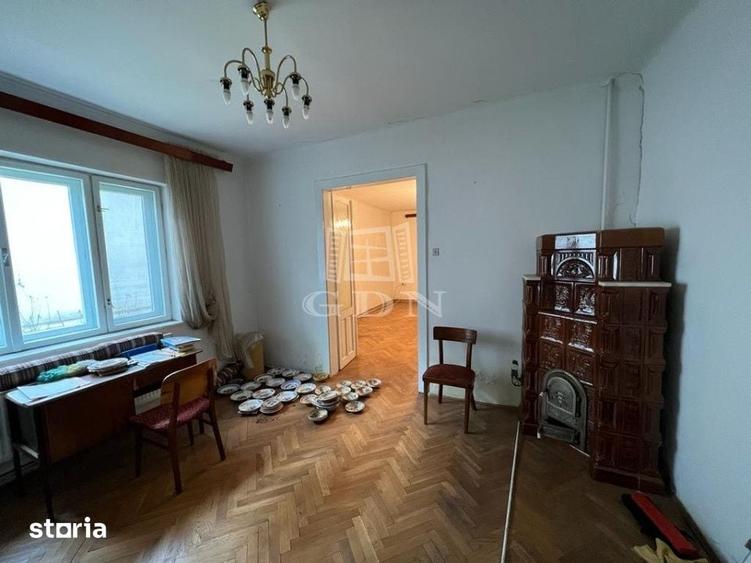 Casă cu 4 camere cu Teren 417 Mp în Mărăști