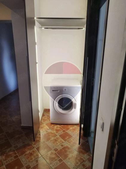 Apartament 2 camere decomandat, Bld Independen?ei - 4