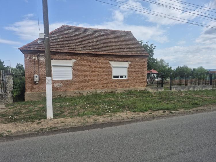 Casă cu 2 camere în Belotinț