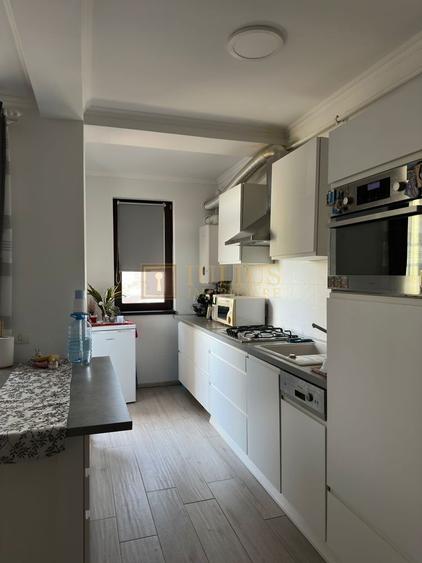 Apartament cu 3 camere decomandat, mobilat în Braytim