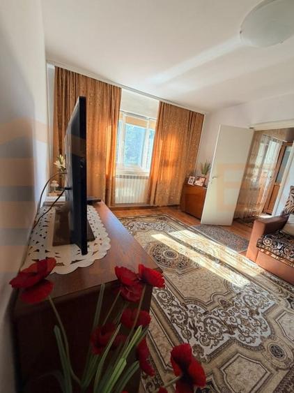 Apartament 3 camere de vânzare în zona Casa de Cultură - Constanța - 1