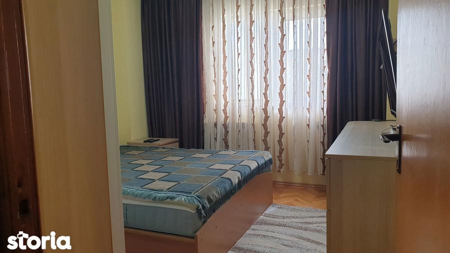 Apartament cu 3 camere decomandat, mobilat în Rahova
