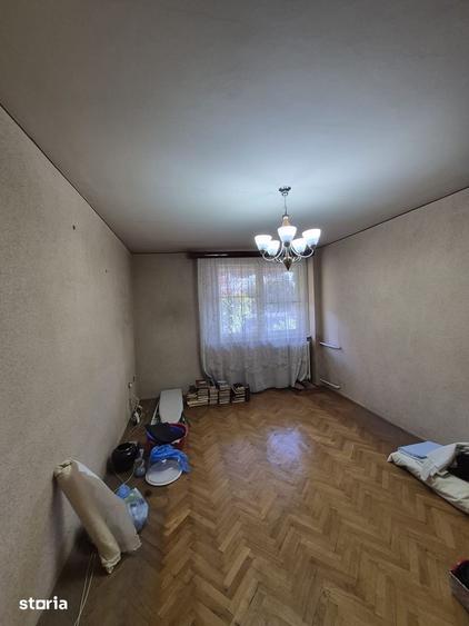 Calea Bucure?ti-Mc Donald's, et.2/4, bilateral , 115.000 Euro - 3