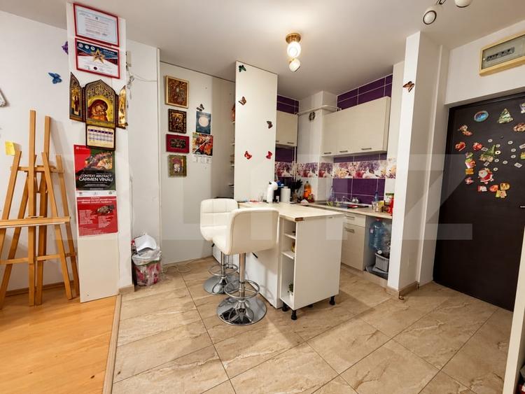 Apartament cu 2 camere semidecomandat, mobilat în Tătărași