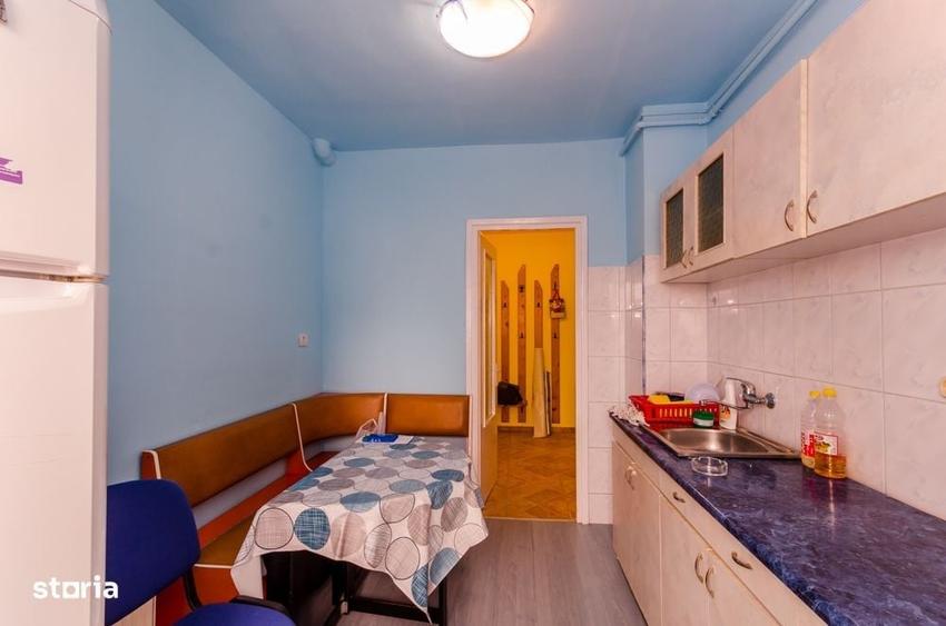 Apartament cu 2 camere decomandat în Central