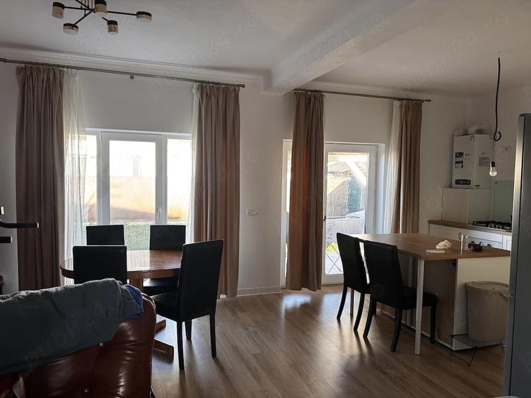 Casă cu 3 camere cu Teren 330 Mp în Moșnița Veche