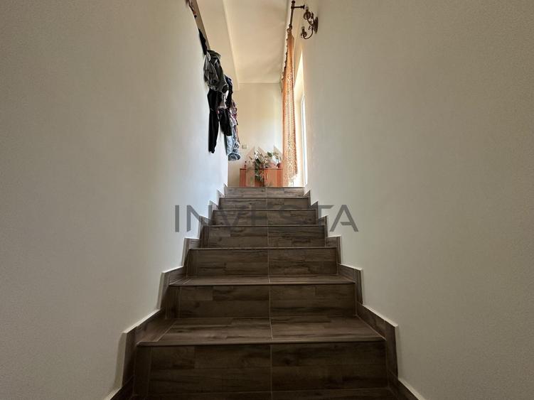 Duplex cu 4 camere cu Canalizare în Borhanci