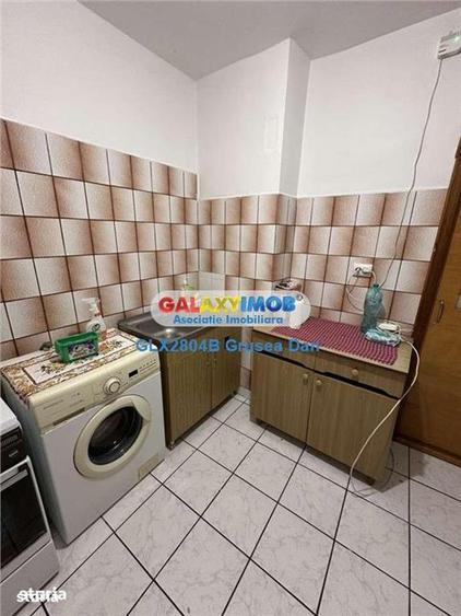 Garsonieră decomandată, mobilată în P-ța Muncii