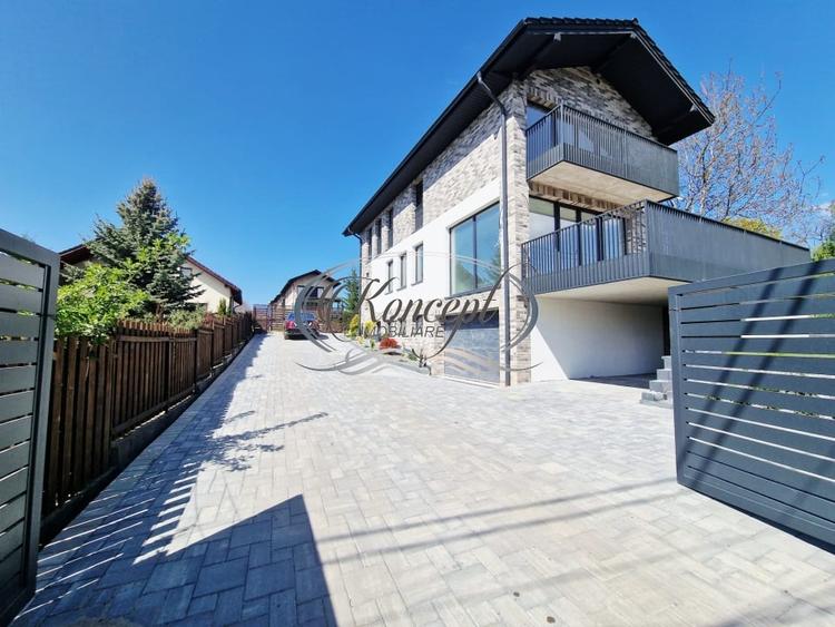 Casă individuală cu 5 camere cu Canalizare în Făget