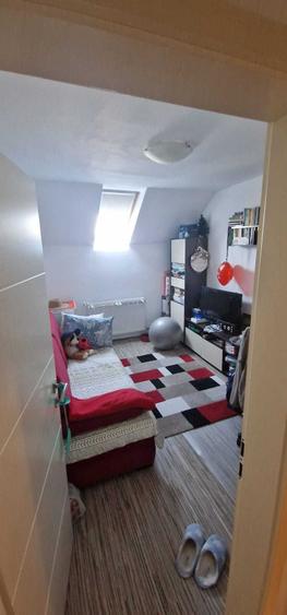 Apartament cu 2 camere decomandat în Aradului