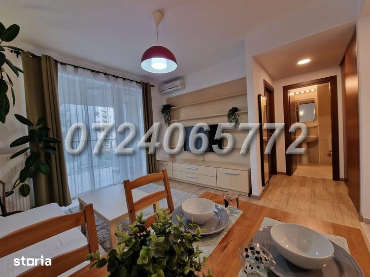 Apartament cu 2 camere semidecomandat în Colentina