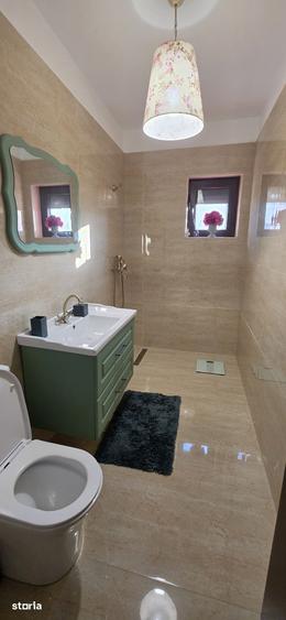Casă cu 4 camere cu Teren 450 Mp în Clinceni