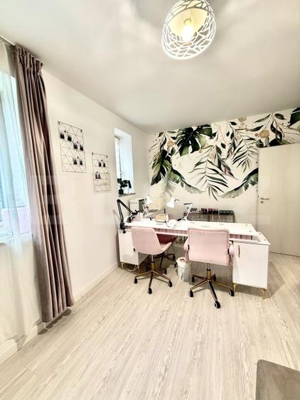 Apartament cu 3 camere decomandat, mobilat în Iris