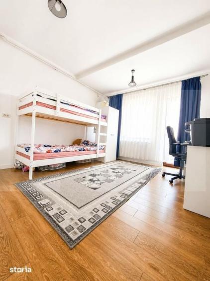 Apartament cu 2 camere semidecomandat în Pârneava