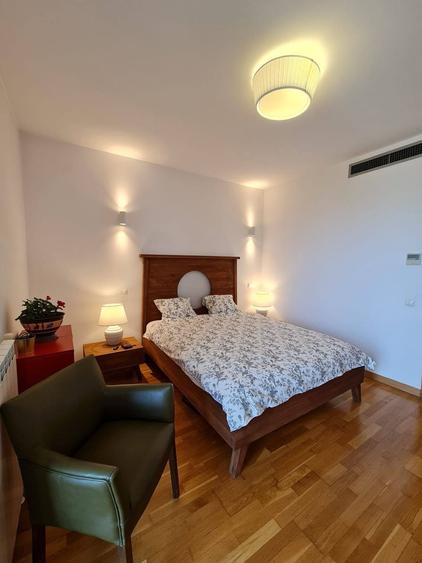 Apartament cu 2 camere în Văcăresti