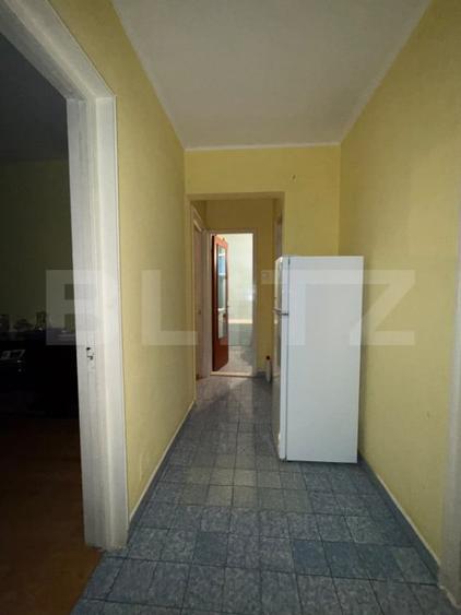 Apartament cu 2 camere decomandat în Micro 13
