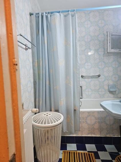 Apartament cu 3 camere decomandat în Timișoara