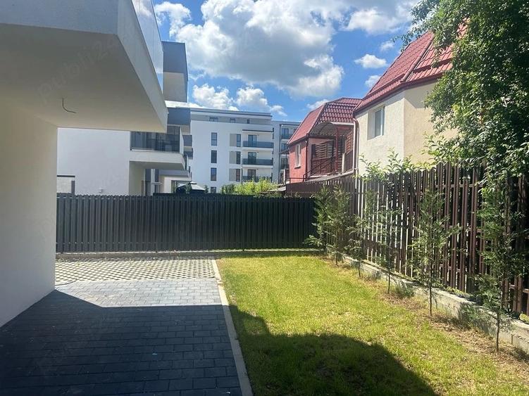Casă cu Teren 150 Mp în Florești