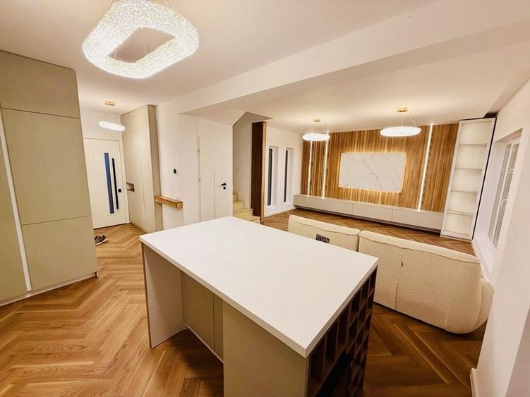 Vila SHOWROOM cu mobilare completa de 40.000 euro + terasa inchisa + gradina amenajata Dobroesti Fundeni la doar 2km de sector 2 Bucuresti - 9