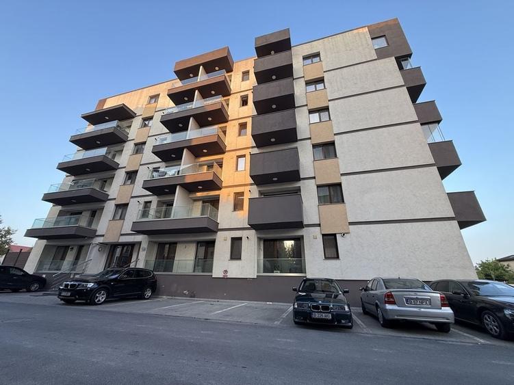 Apartament cu 2 camere decomandat în Sisești