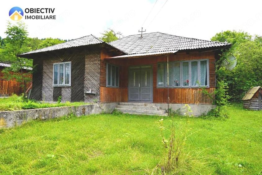 Casă cu 3 camere cu Teren 3302 Mp în Telec