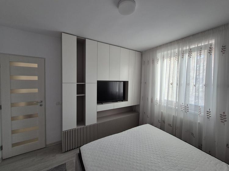 Inchiriez apartament 2 camere - 6