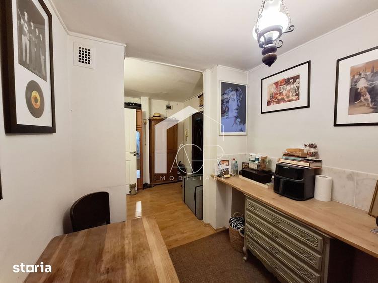 Apartament cu 2 camere semidecomandat în Democrației