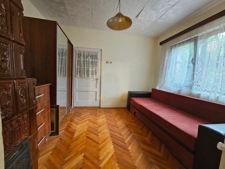 Casă individuală cu 4 camere cu Garaj în Popești (Brazi)
