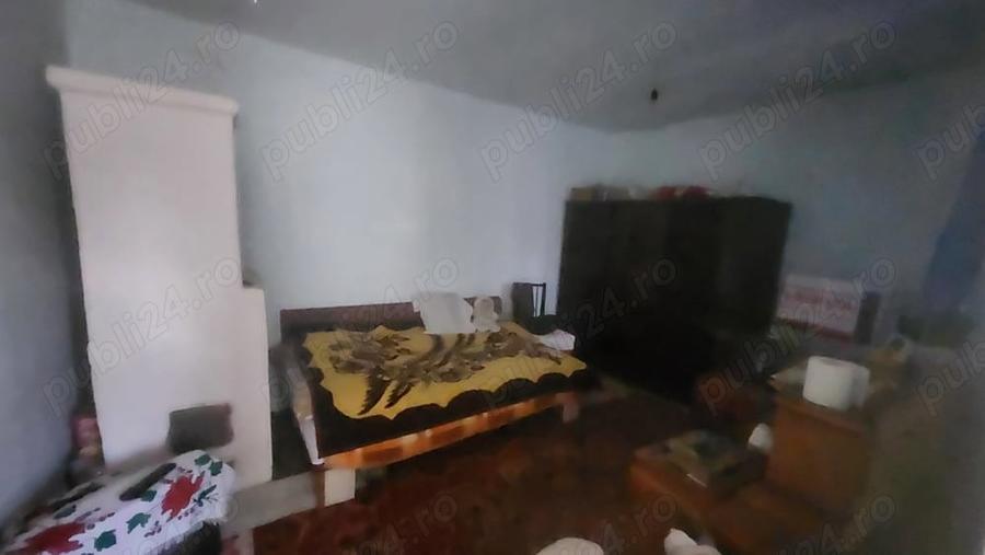 Casă cu 4 camere în Frumoasa