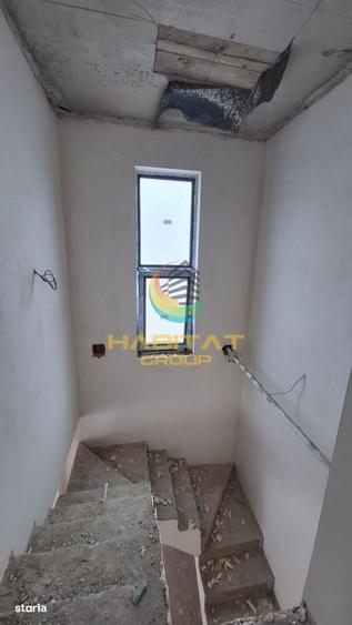 Casă cu 4 camere cu Teren 370 Mp în Central
