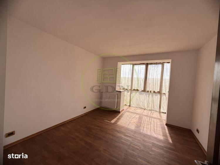 Apartament cu 2 camere în Calea București