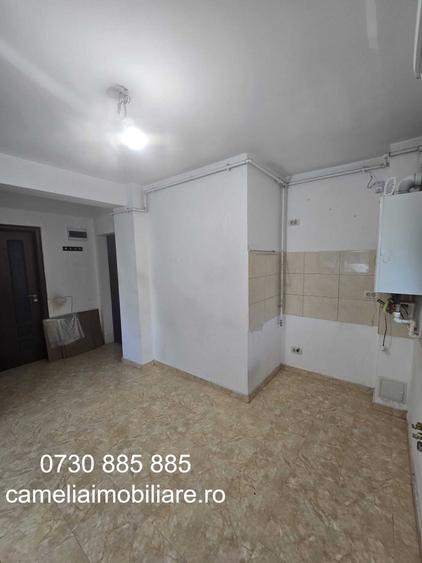 Apartament cu 2 camere semidecomandat în Păcii