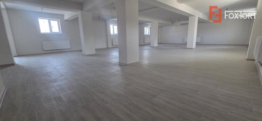 Spațiu comercial, de 430 mp, în Giroc