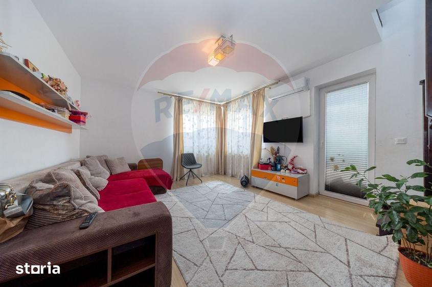 Apartament cu 4 camere decomandat, mobilat în Sânpetru