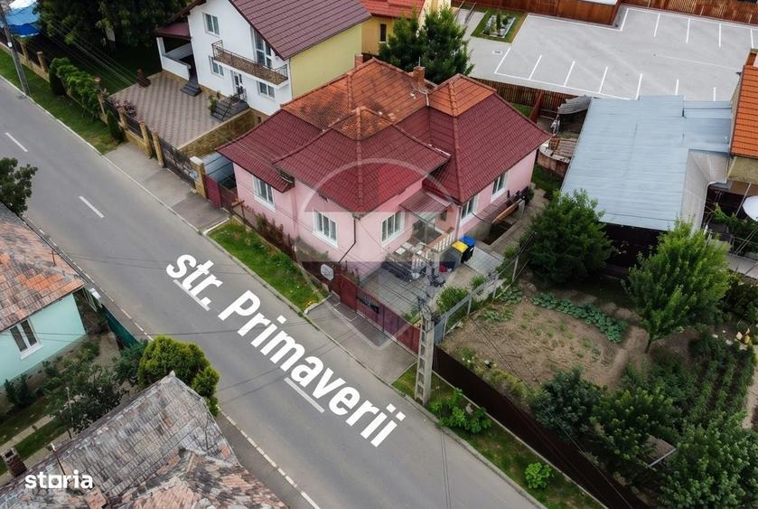 Casă cu 3 camere cu Teren 314 Mp în Central