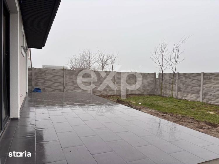 Casă cu 3 camere cu Teren 375 Mp în Vidra