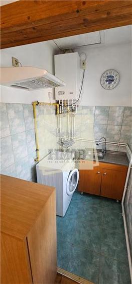Casă individuală cu 3 camere cu Canalizare în Central
