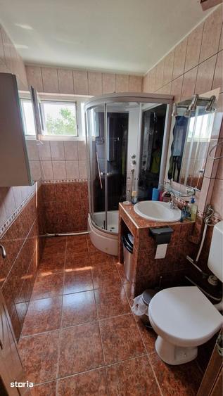 Apartament cu 2 camere semidecomandat, mobilat în Splai Bahlui